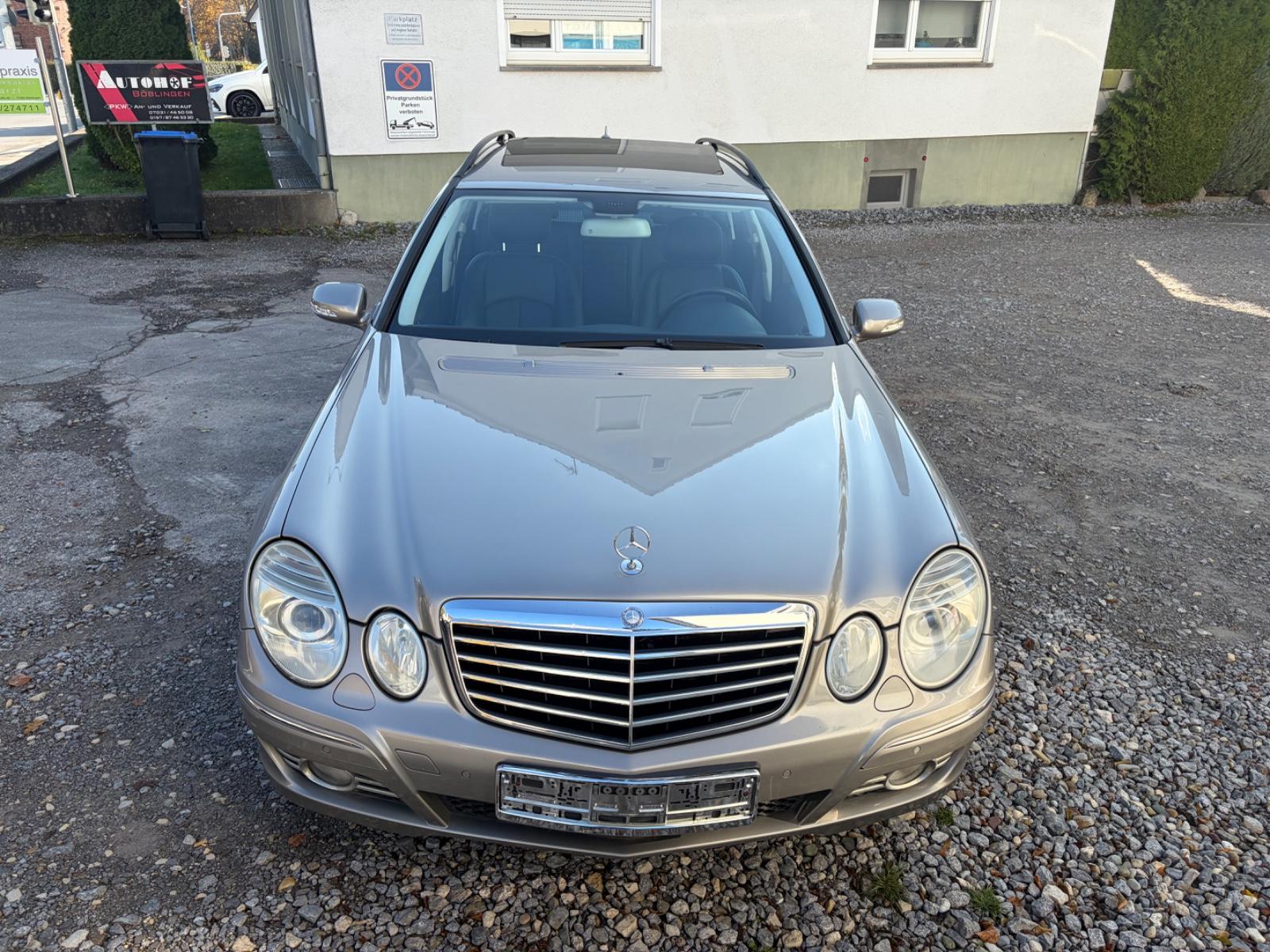 Mercedes-Benz E200 2008 — photo 11