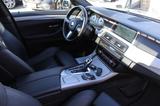 BMW M550d xDrive Tour. +HUD+Panoramad.+H&K+NAVI Pro+ - BMW M-MODELLE mit Anhängerkupplung