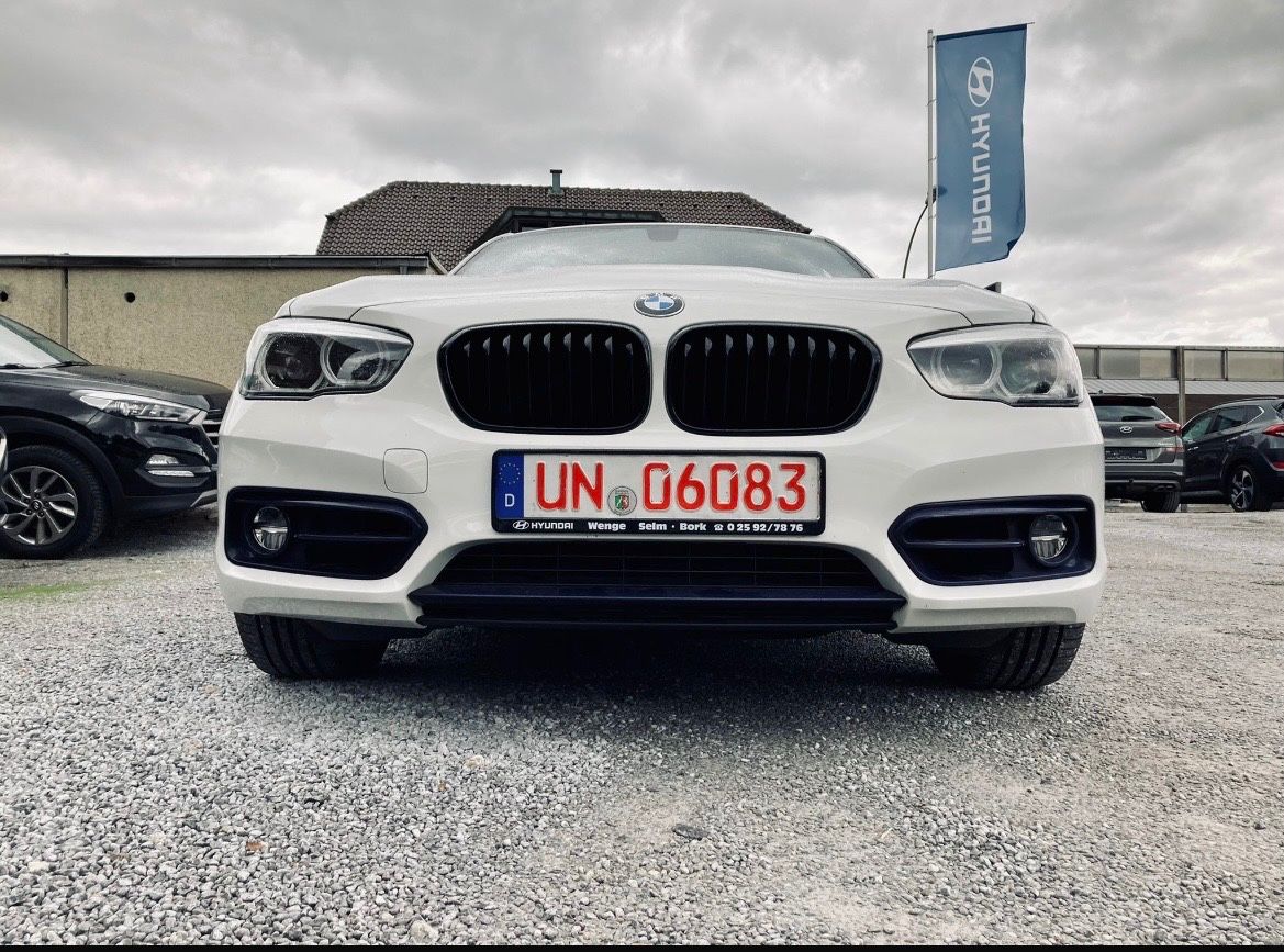 BMW 120i Sport Line Sport Line