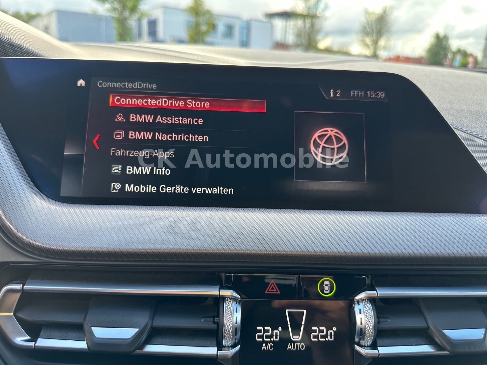Fahrzeugabbildung BMW 118d M-Sport Shadow-Line/Navi/LED/PDC