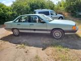 Audi 100 5-Zylinder , Tüv, H-Kennzeichen - Audi 100 Oldtimer mit Benzin-Antrieb