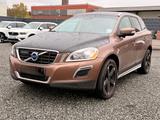 Volvo XC60 D5AWD Summum + AHK - Volvo XC60 Summum mit Diesel-Antrieb