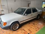 Mercedes-Benz Mercedes 230e 124 - gebrauchte Mercedes-Benz 230 aus dem Jahr 1986