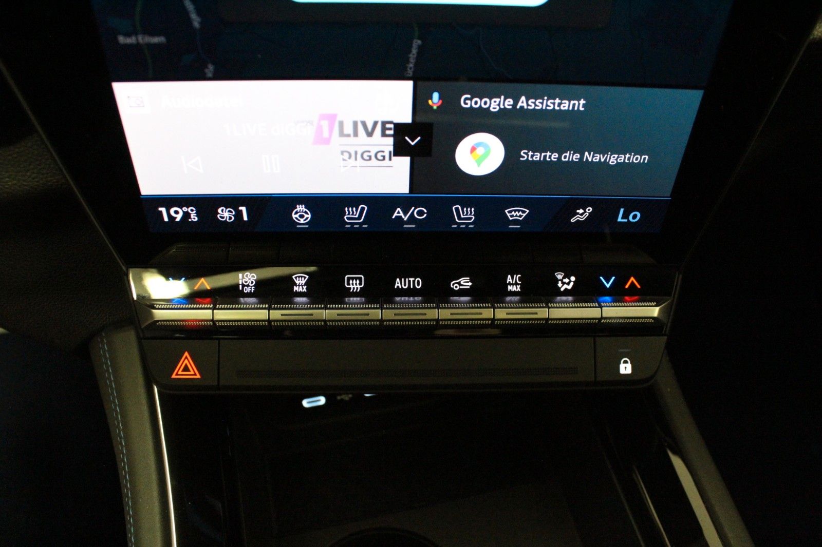 Fahrzeugabbildung Renault Rafale Hybrid E-Tech 4x4 300 PHEV Atelier Alpine