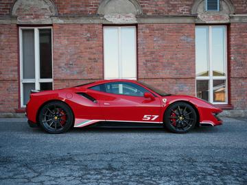 صورة 4 لـ 2019 Ferrari 488 PISTA