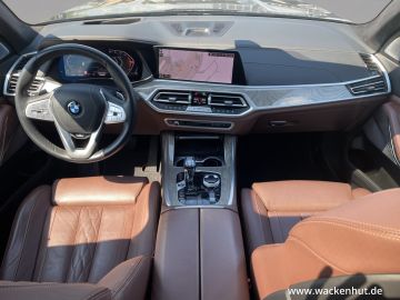 BMW X7 - 8
