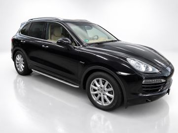 Porsche Cayenne - 3