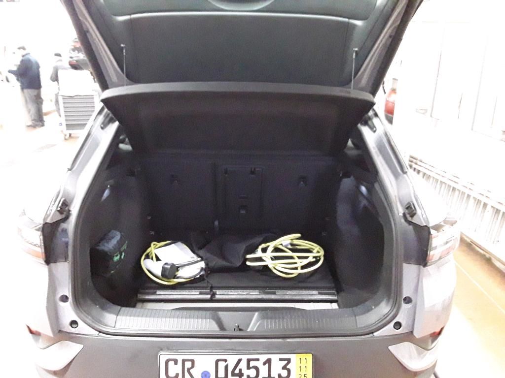 ID.4 Pure Performance Wärmepumpe/360°Kamera/HUD/