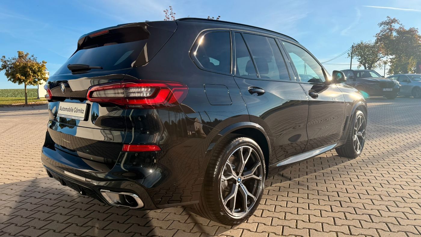 BMW X5 xDrive30d SPORT HUD PANO STANDH H&K SOFTCL foto 5