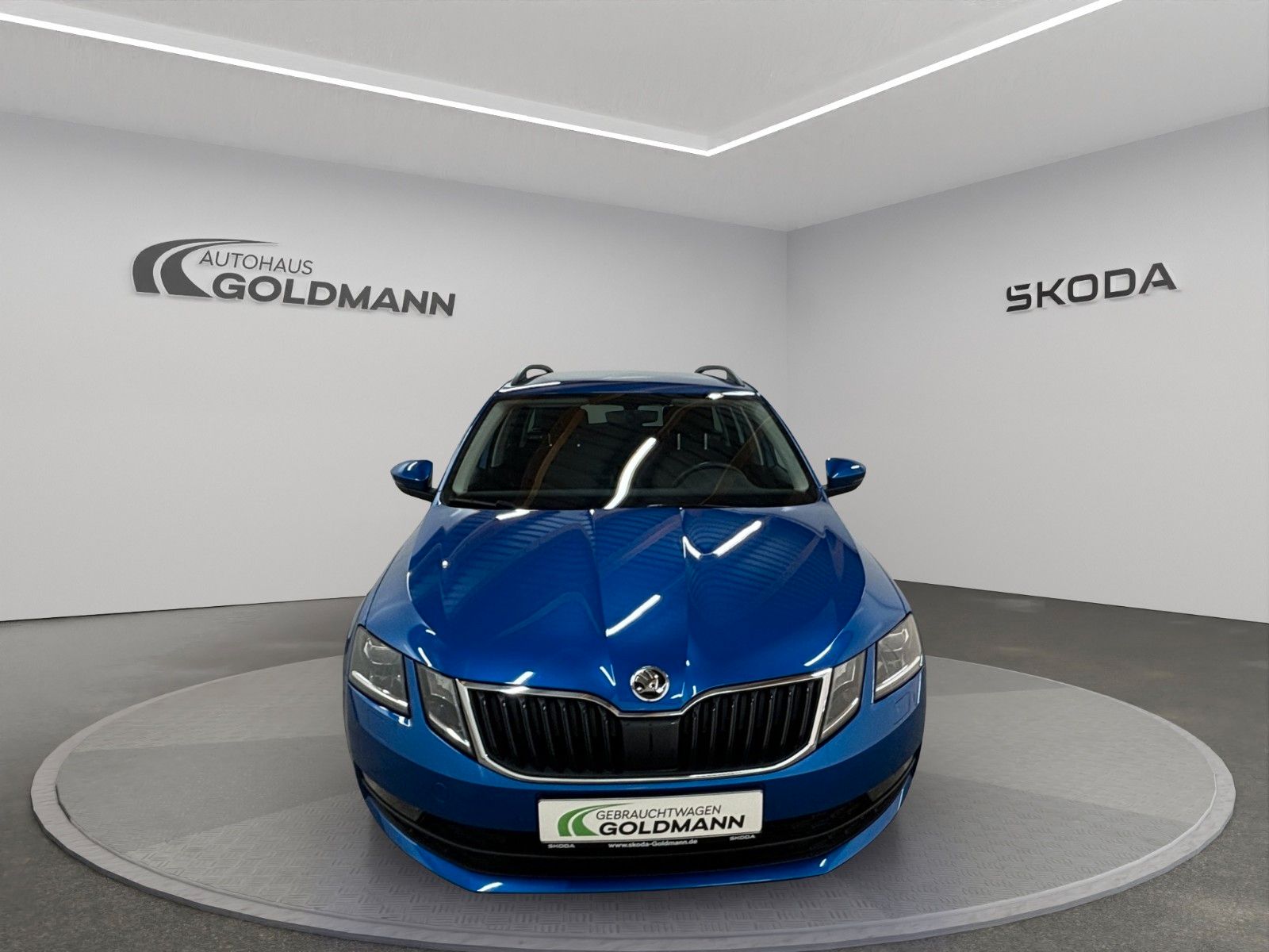 Fahrzeugabbildung SKODA Octavia Combi Soleil 2.0 TDI 110 kW DSG