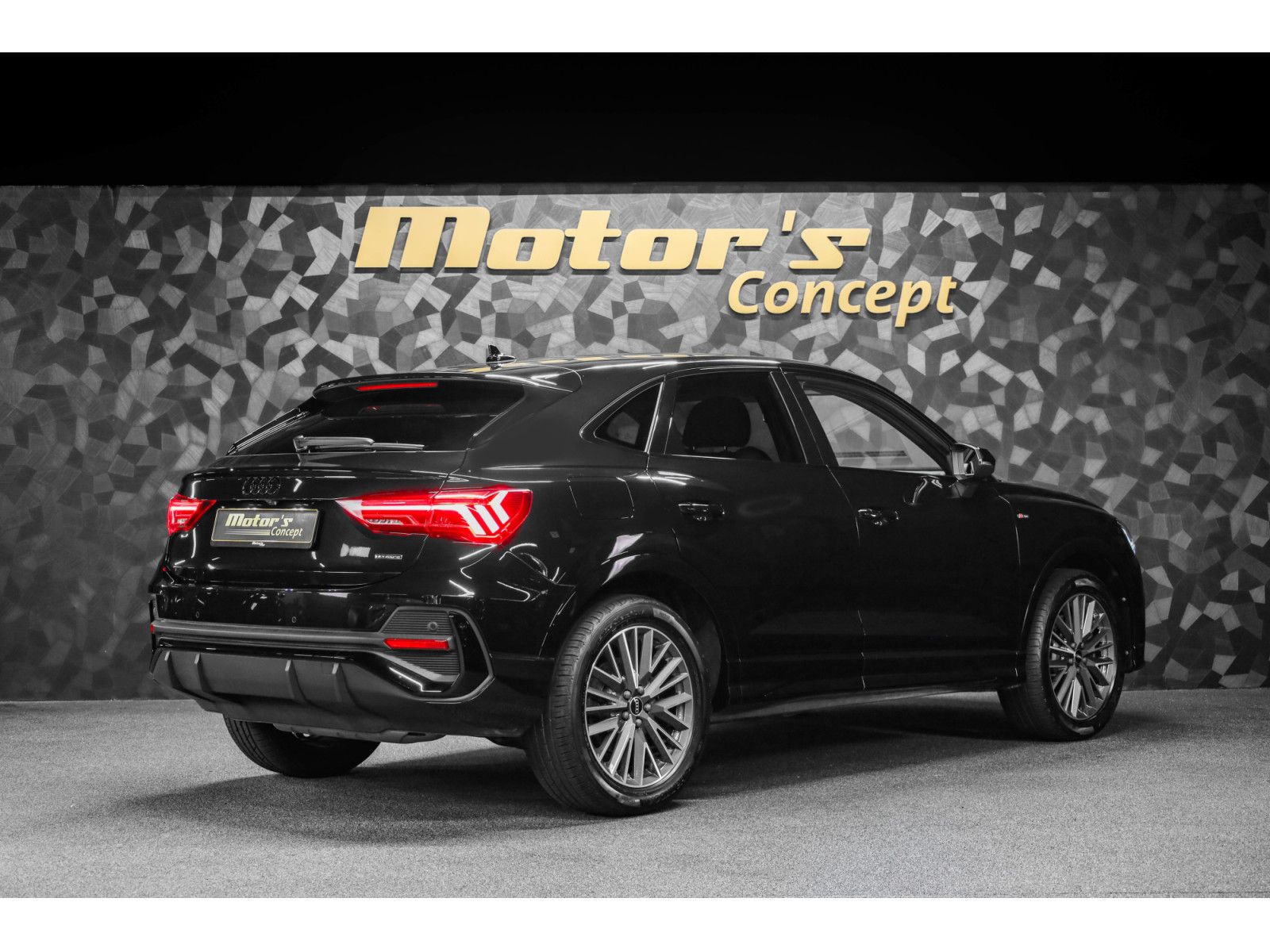 Audi Q3 Sportback 40 TFSI S-Line QUATTRO imagem 3