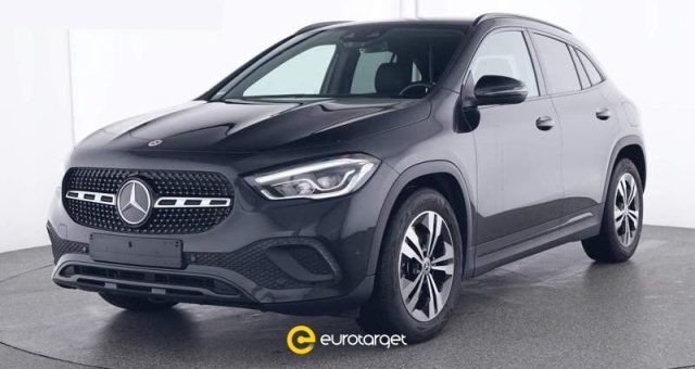 Mercedes-Benz MERCEDES-BENZ GLA 200 Automatic Sport Plus