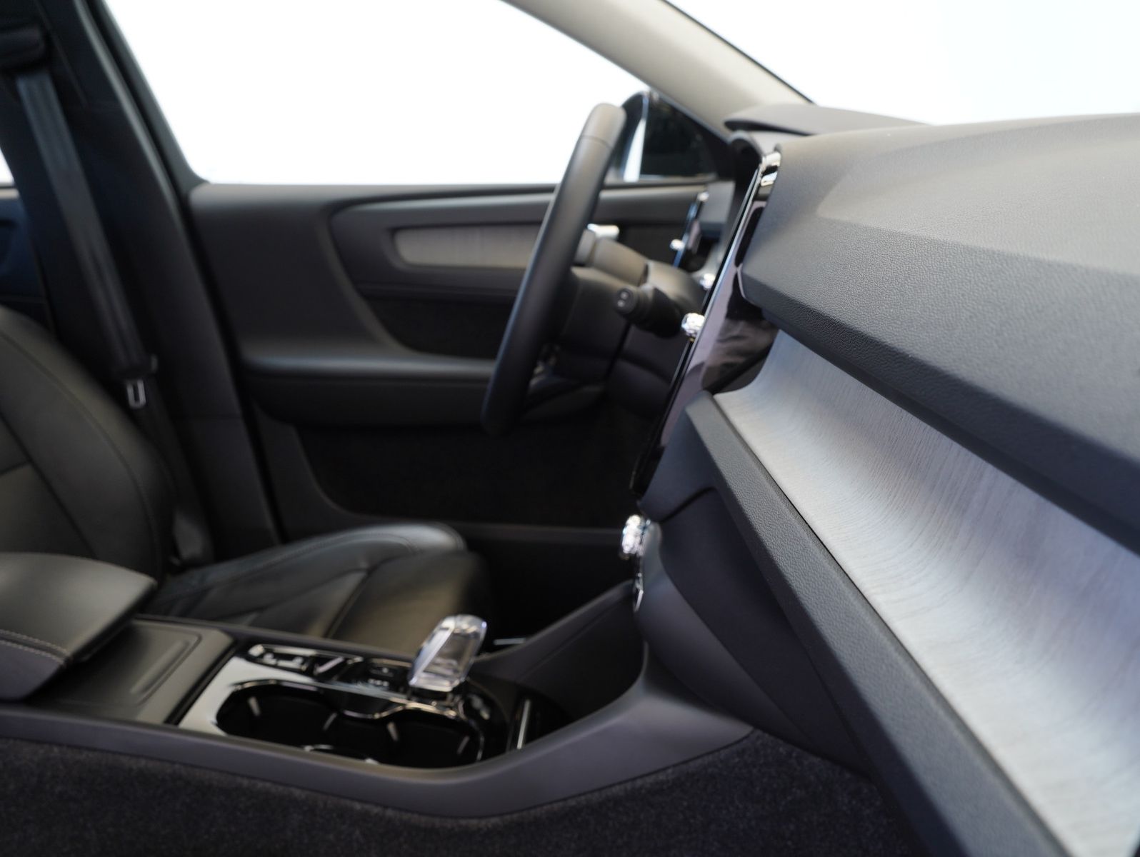 Fahrzeugabbildung Volvo XC40 B4 B Inscription LED/NAVI/ACC/LEDER/360°
