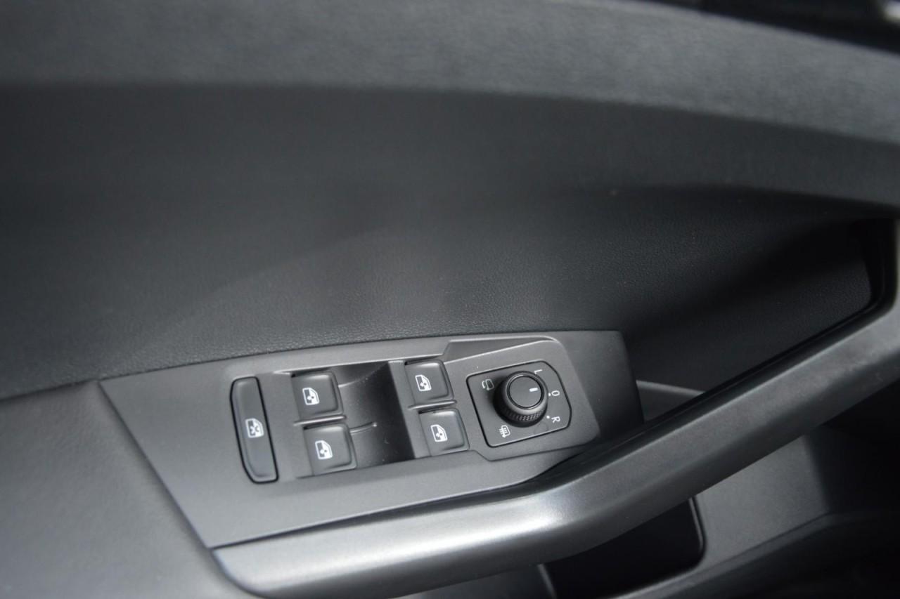 Volkswagen T-Cross 1.0 TSI Life DSG/Kamera/Ready2Discover/A, миниатюра 17