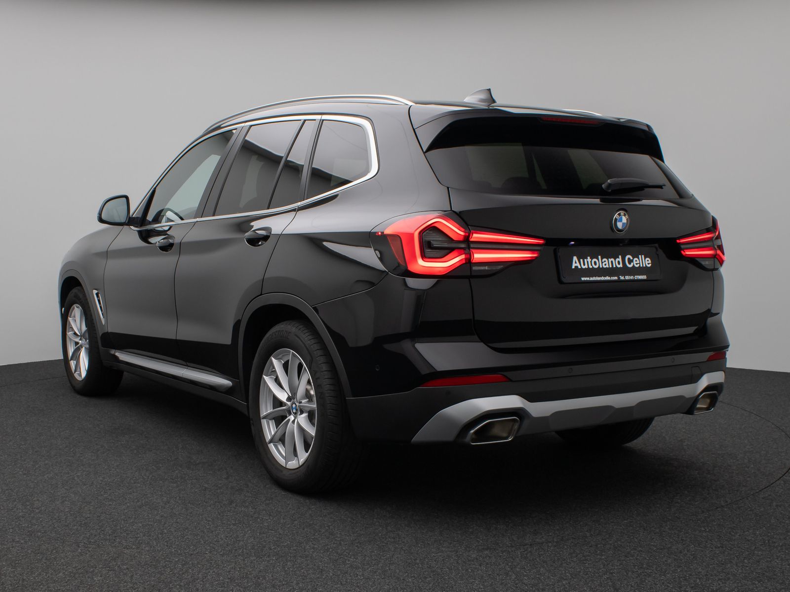 Fahrzeugabbildung BMW X3 xD20d Panorama Kamera DAB HiFi CockPit+ Sport