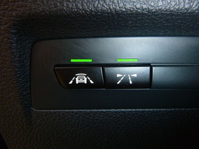 Fahrzeugabbildung BMW 230i Cabrio Sport Line>Sport AUT/Sport-Line/LED<