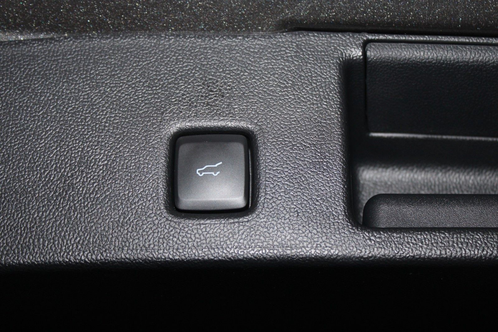 Fahrzeugabbildung Ford Kuga ST-Line X Automatik Facelift AHK Matrix LED