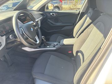 BMW 116i 5-türig Advantage DAB LED WLAN Tempomat