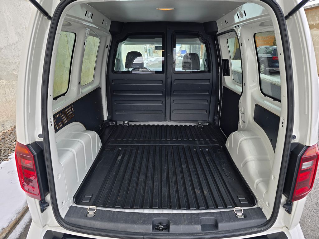 VW Caddy Kasten Edition 35 2.0TDI 150PS AHK ACC VW Caddy Kasten Edition 35 2.0TDI 150PS AHK ACC