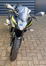 Kawasaki Ninja 125 Modell 2026 - SPORTLER VON 81 BIS 125 CCM