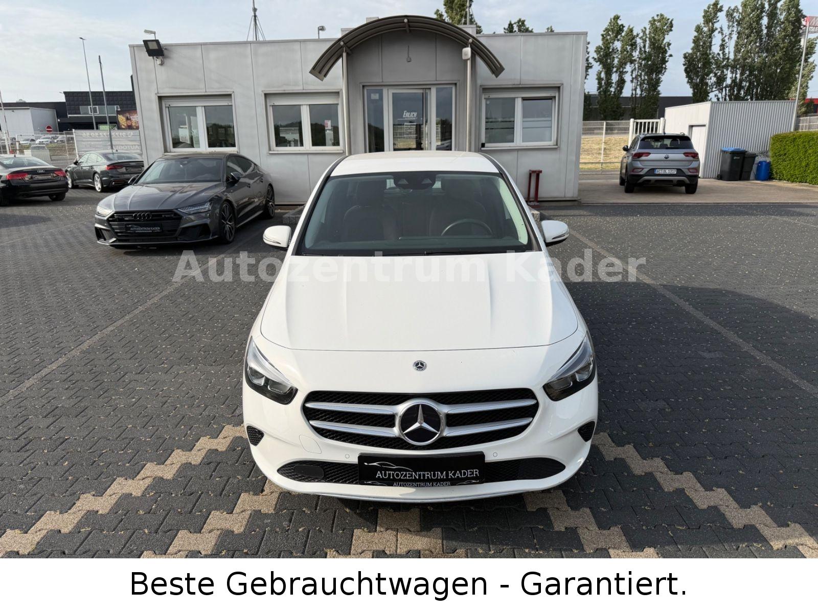 Mercedes-Benz B 200*LED*Navi*Rückfahrkamera*AHK*Tempomat*T-Led