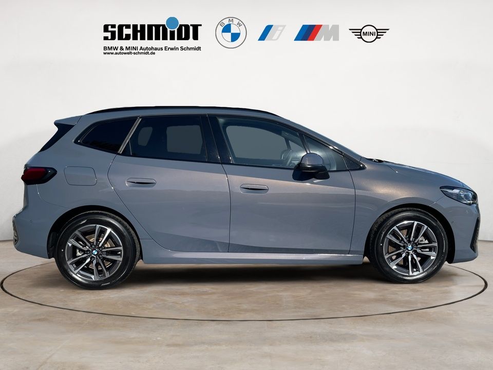 BMW 223 Active Tourer - Bild 5