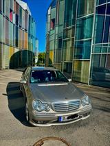 Mercedes-Benz Mercedes Benz C-Klasse 320 CDI  Sport Edit... - Mercedes-Benz E 320 aus 2006: Cdi