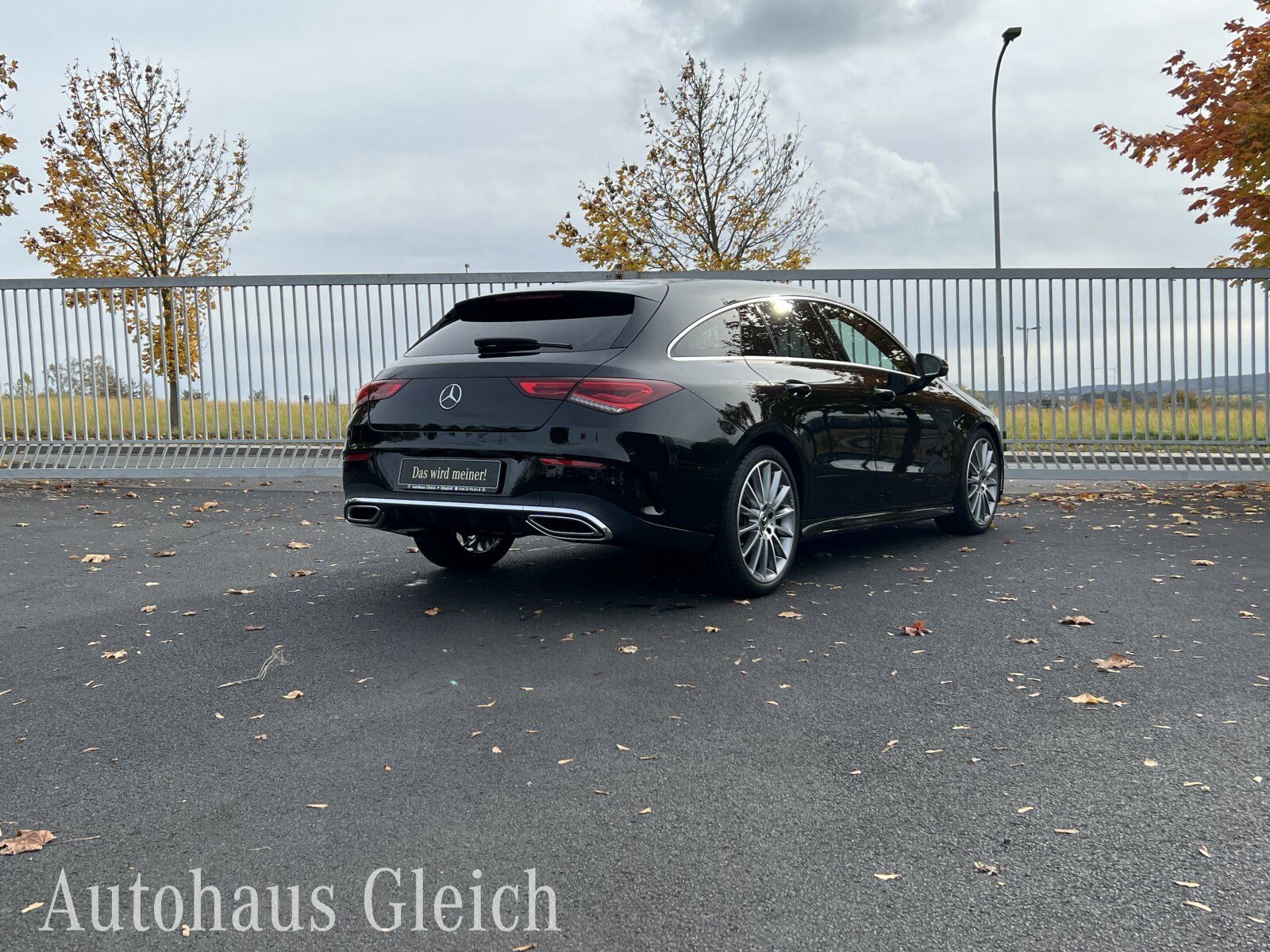 Fahrzeugabbildung Mercedes-Benz CLA 180 Shooting Brake AMG Line/Navi/Styling/LED