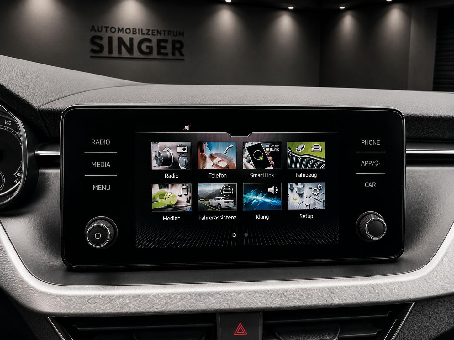 Skoda Scala Ambition LED Apple CarPlay, миниатюра 10
