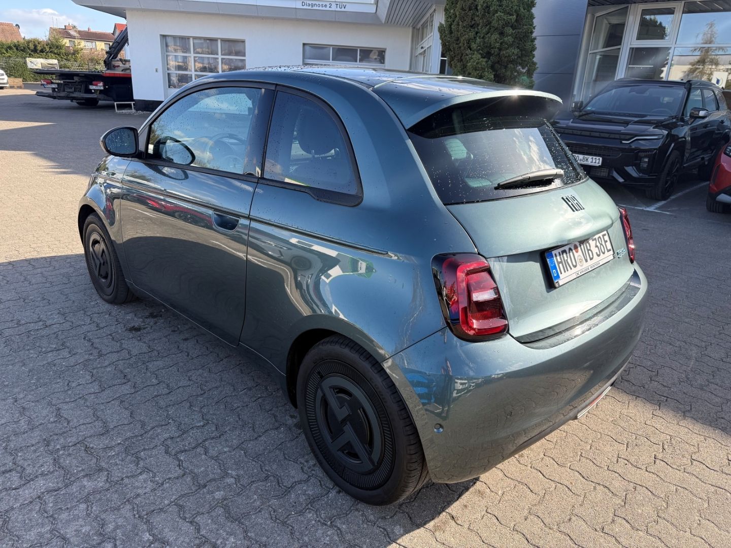 Fahrzeugabbildung Fiat 500e e Giorgio Armani Collectors Edition