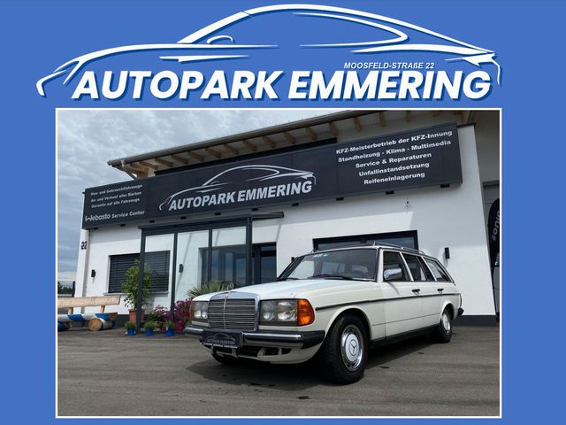 Mercedes-Benz 230TE W123 2.4 Oldtimer Auto AHK SSD Servo