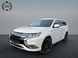 Mitsubishi Outlander PHEV Intro Edition 4WD - Mitsubishi Outlander Edition mit Hybrid-Antrieb (Benzin/Elektro)