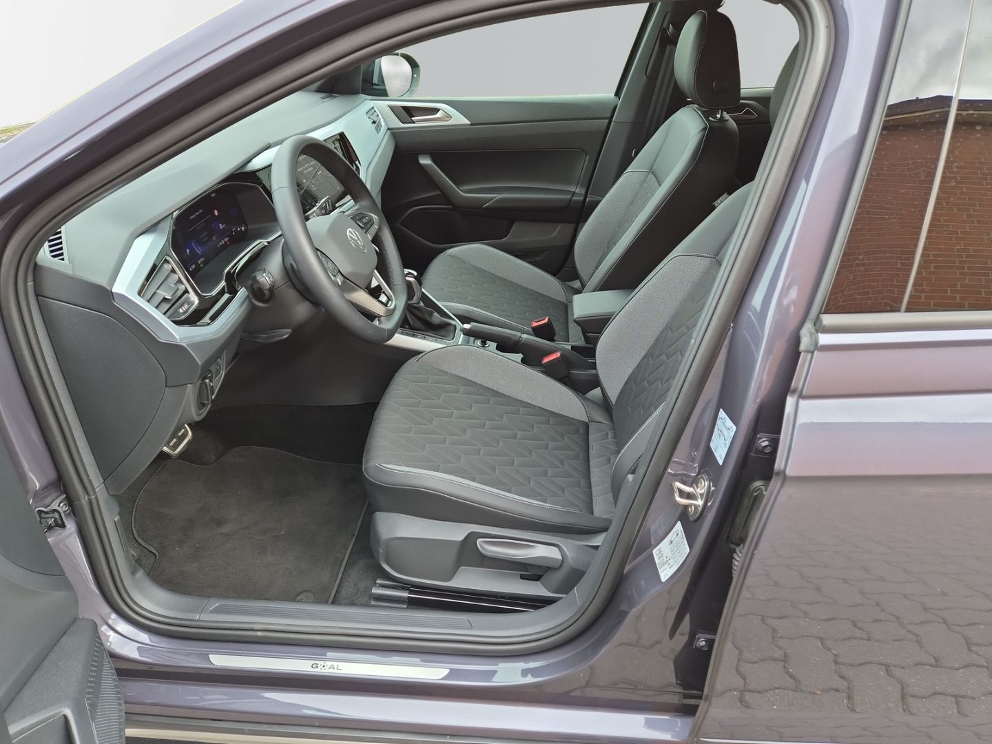 Volkswagen Taigo 1.0 TSI DSG Goal Allwetter Navi AppConnect foto 3