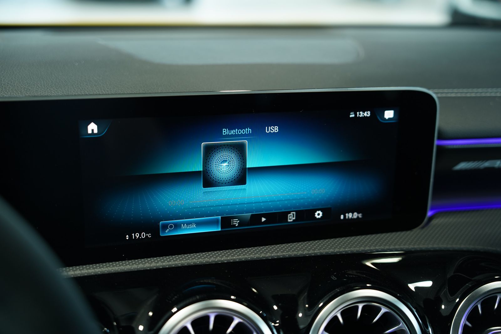 Mercedes Benz Cla 45 Amg Shooting Brake