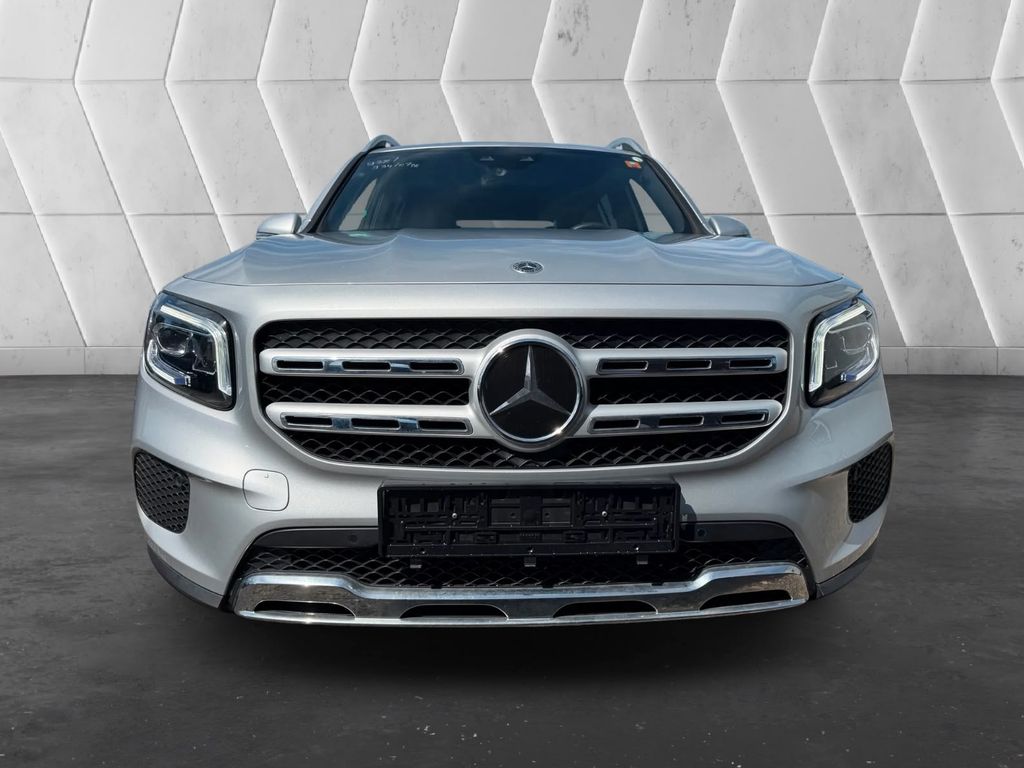Image of Mercedes-Benz GLB 200