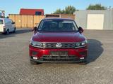 Volkswagen Tiguan Highline 4Motion Vollausstattung! - Volkswagen Tiguan in Rostock