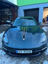 Porsche Panamera 4 E-Hybrid ST Approved Garantie - Porsche Panamera 4s mit Hybrid-Antrieb (Benzin/Elektro)