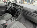 Volkswagen Tiguan 2.0 TDI DSG Highline 4M ACC SHZG PDC LED - VW Unfallwagen