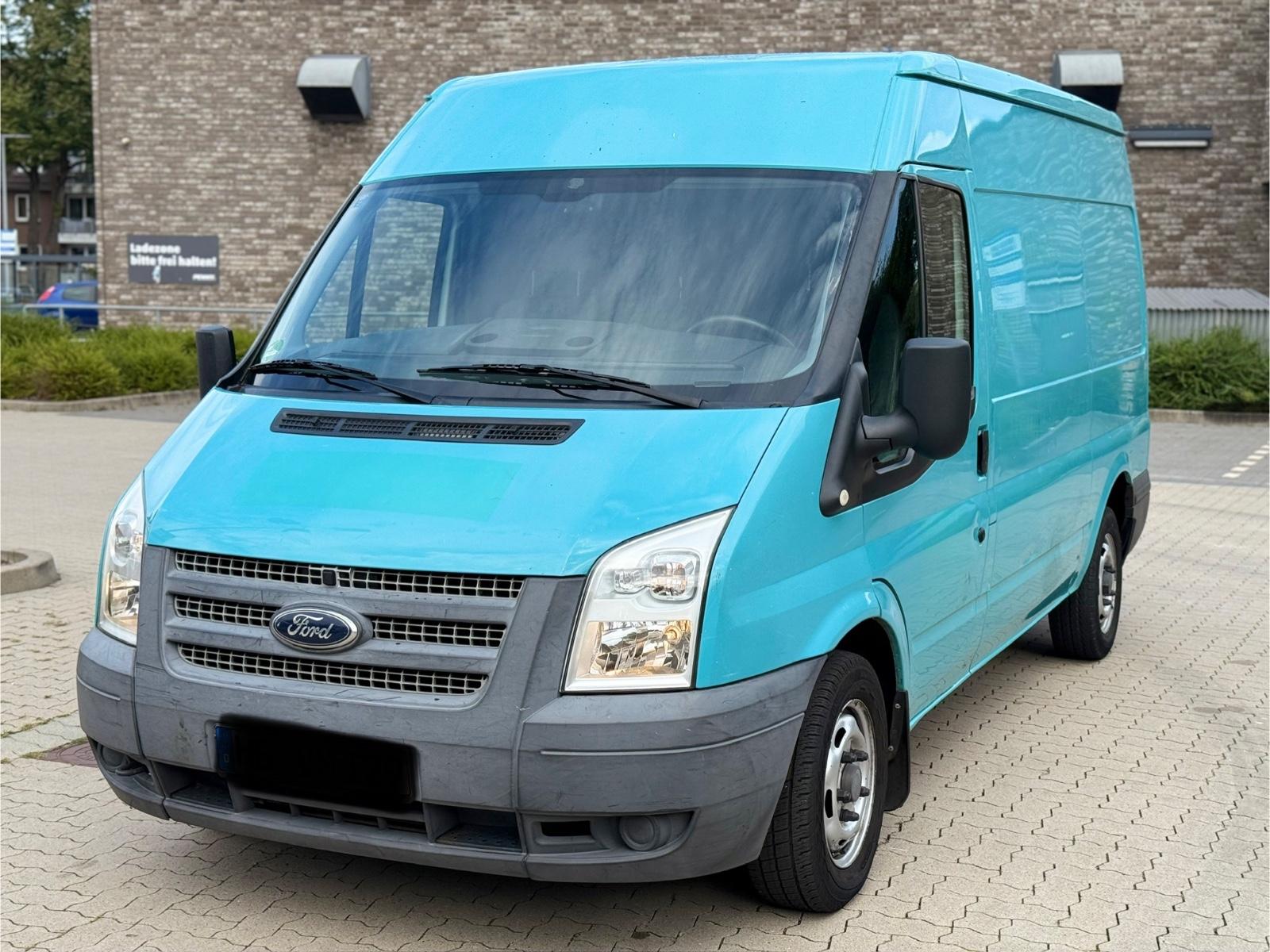 Ford Transit Tourneo
