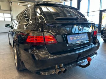 BMW 530 i Touring *Klima*Navi*Xenon*AHK*Freisprech*