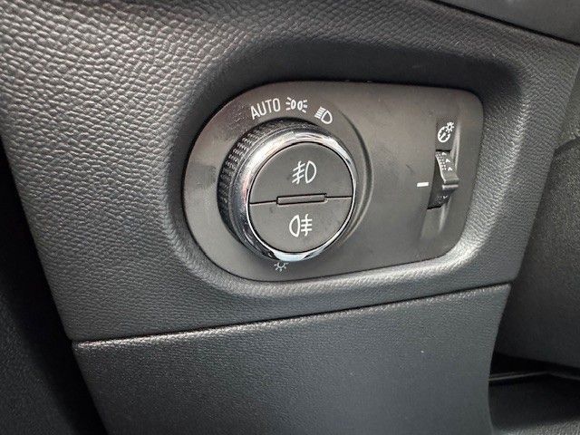 Fahrzeugabbildung Opel Mokka 1.2 Turbo Ultimate KlimaA,Navi,SHZ,ACC,PDC