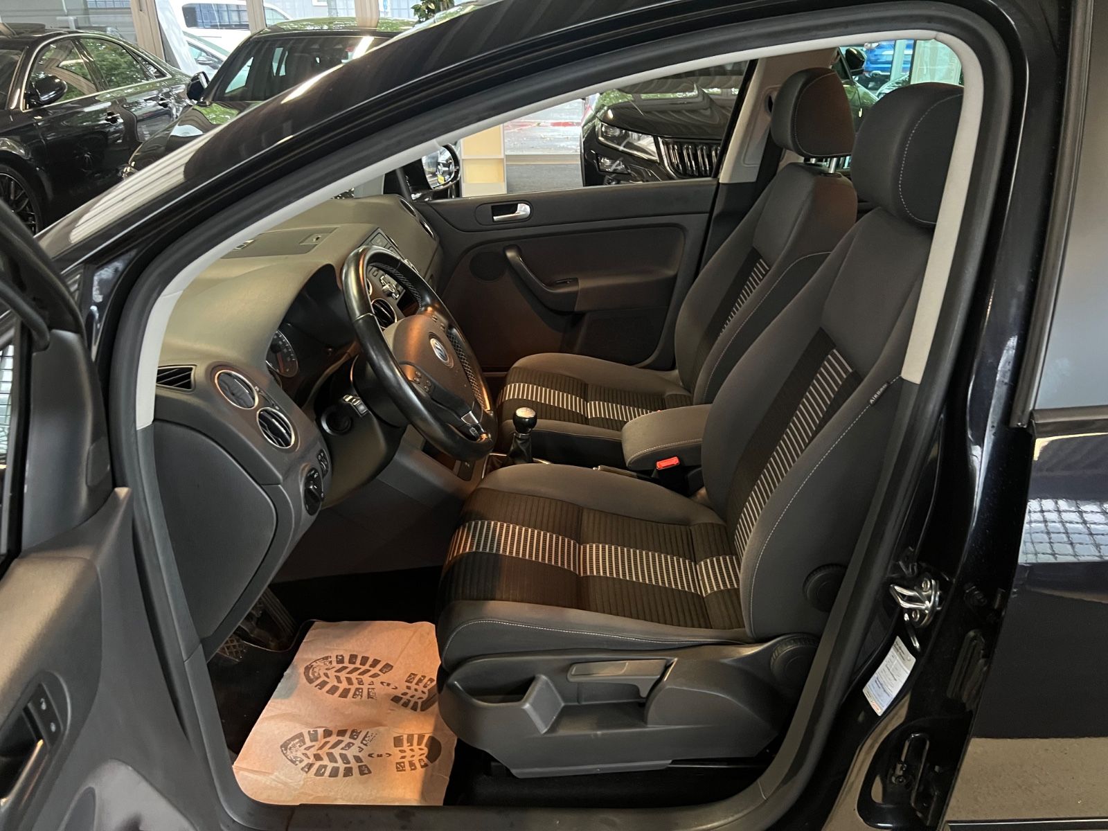 Fahrzeugabbildung Volkswagen Golf Plus V United *1.HAND*SCHECKHEFTGEPFLEGT*