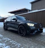 Mercedes-Benz GLC 63 S AMG 4M. PERF. JUNGE STERNE BURM HUD AHK - Mercedes-Benz GLC 63 AMG Gebrauchtwagen in Hamburg