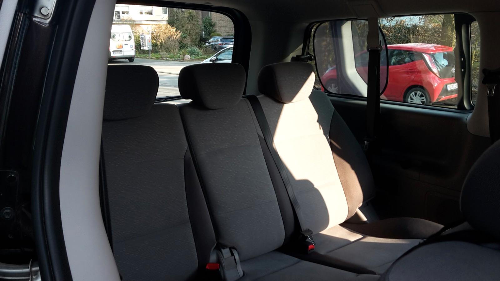 Hyundai H-1 8-Sitze 