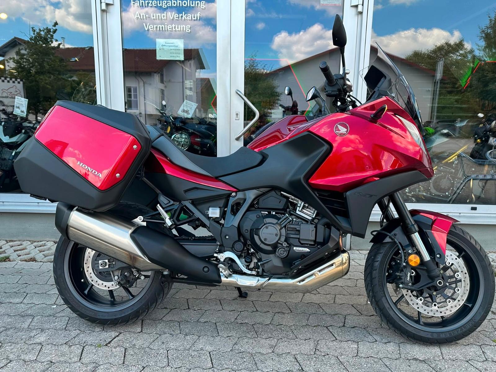 Honda NT1100 DCT *2024* | viel Zubehör