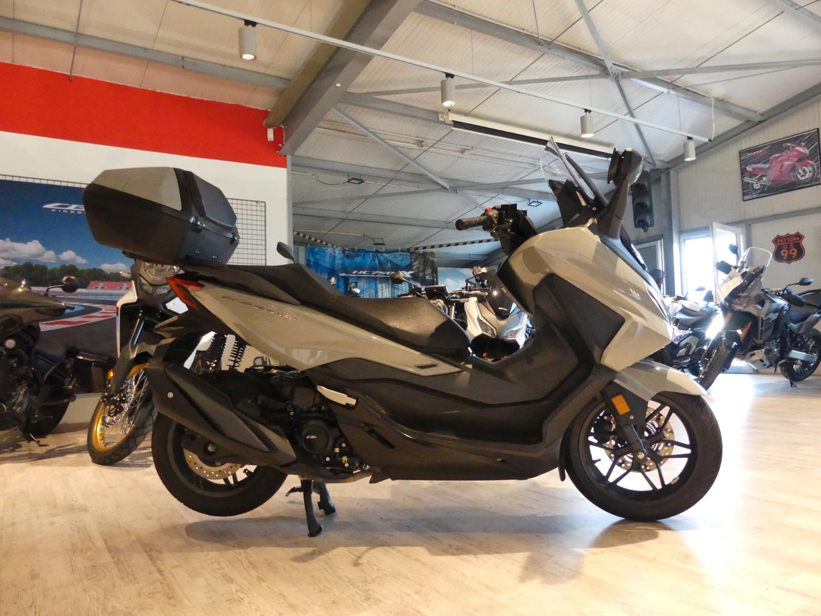 Honda FORZA350 mit ABS incl. Anlieferung