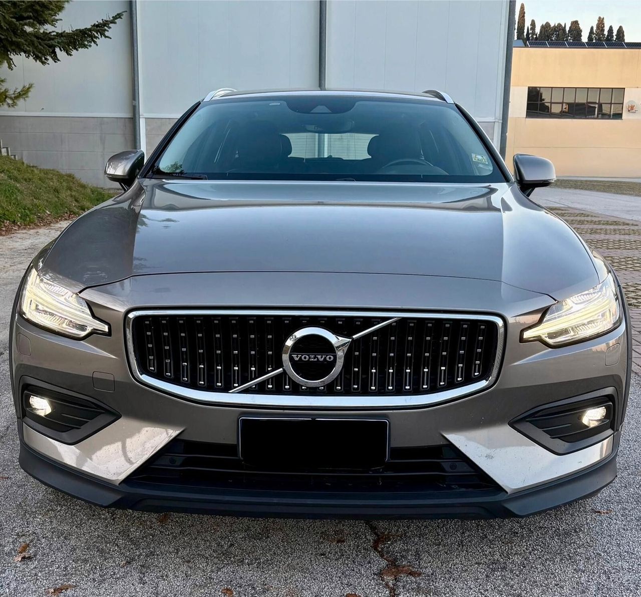 Volvo V60 Cross Country D4 AWD Geartronic Busine imagem 2