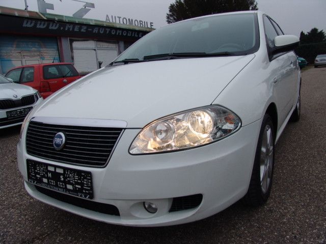 Fiat Croma 1.9 8V Multijet Emotion 1.Hand 98000KL