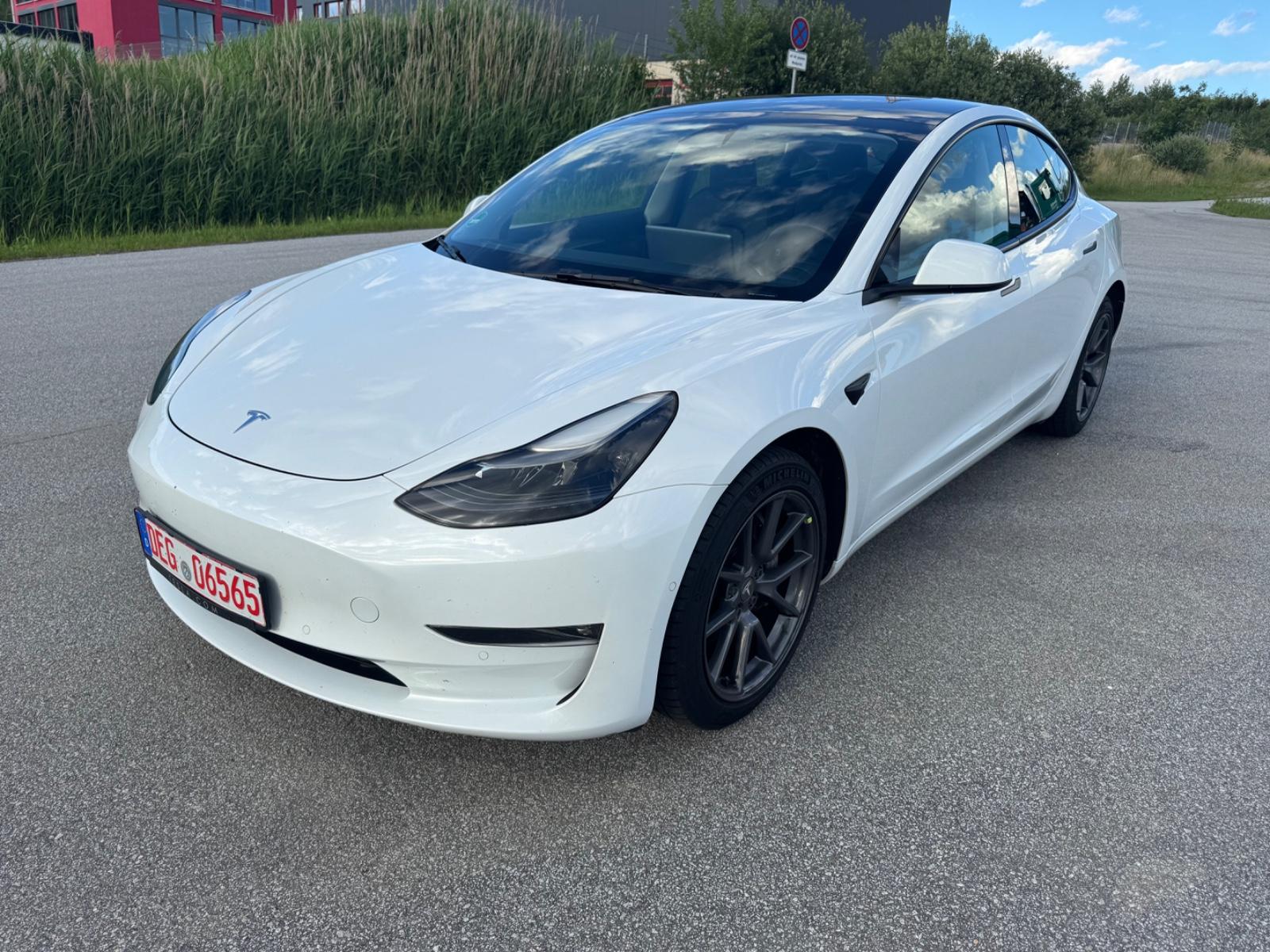 Tesla Model 3 Long Range Dual AWD RYZEN 1HAND MWST