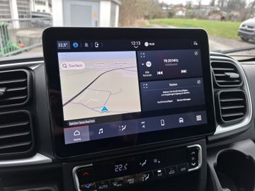 Westfalia Columbus 600 E 140PS 8G LTE Solar LED Lithium 